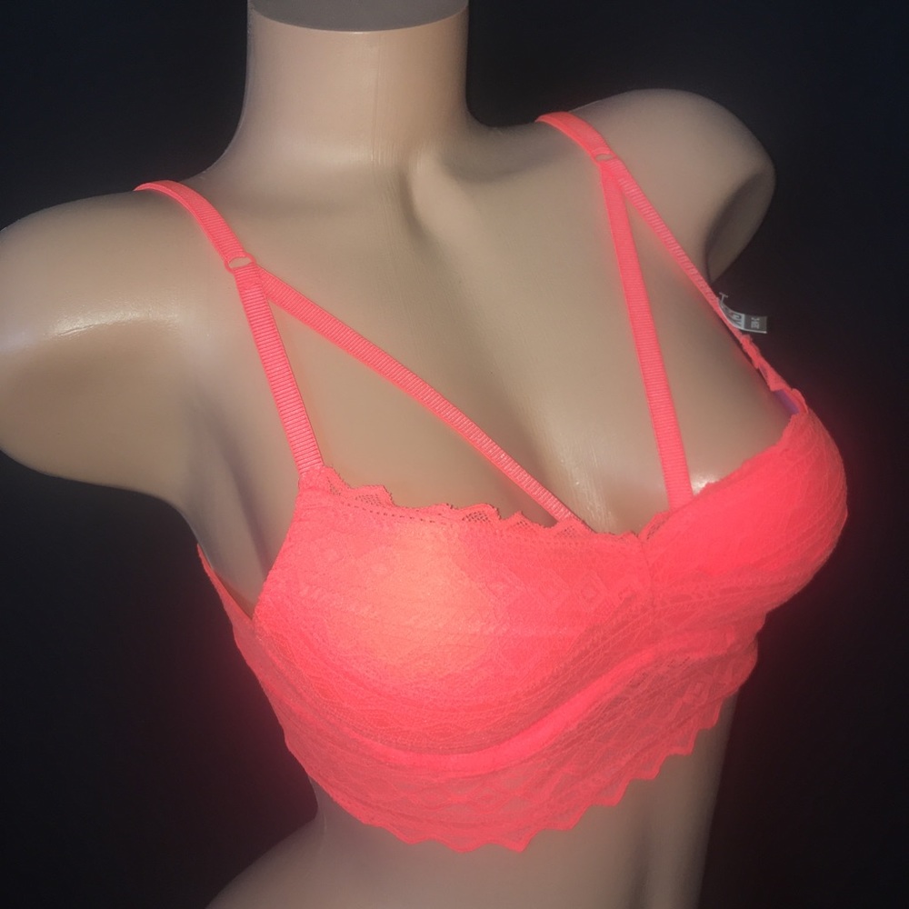 NEW PINK Victoria’s Secret Bralette